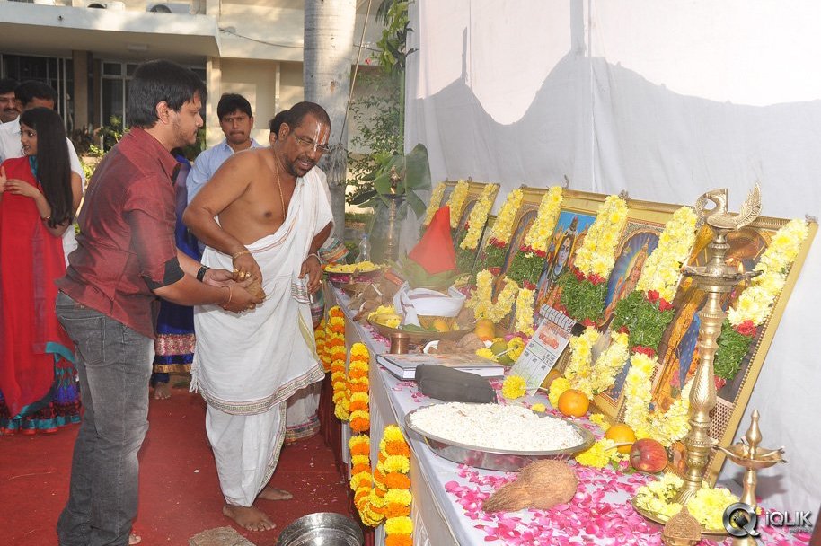 Andhra-Pori-Movie-Opening